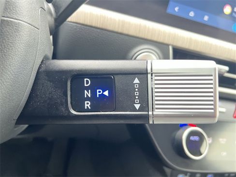 Certified 2025 Hyundai Sonata SEL image 17