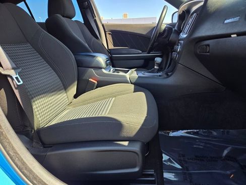 Used 2023 Dodge Charger SXT RWD image 15