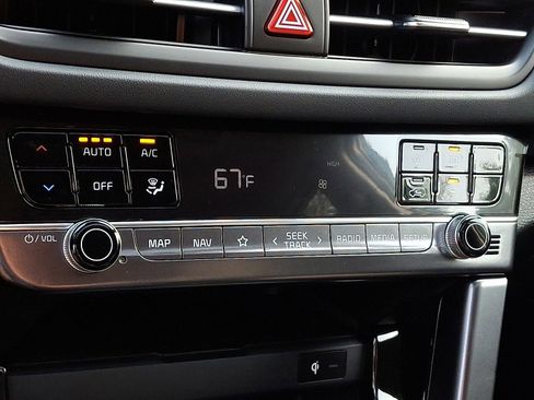 New 2026 Kia Seltos SX w/ SX Sunroof Package image 9