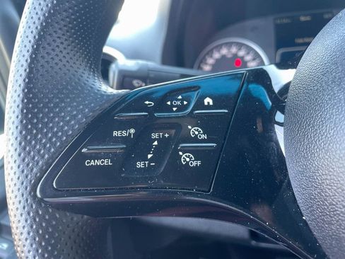 Used 2025 Mercedes-Benz Sprinter 2500 image 22