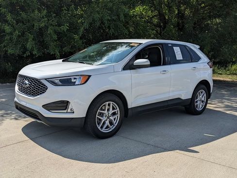 Used 2023 Ford Edge SEL w/ Convenience Package AWD/4WD image 7