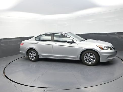 Used 2012 Honda Accord SE image 28