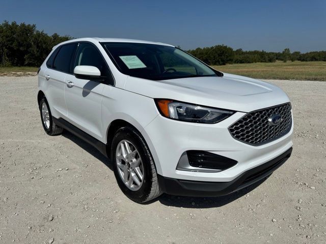 Used 2024 Ford Edge SEL AWD/4WD image 8