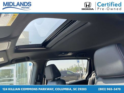 Used 2025 Honda Odyssey Sport-L image 17