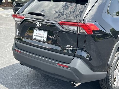 Used 2025 Toyota RAV4 XLE AWD/4WD image 11