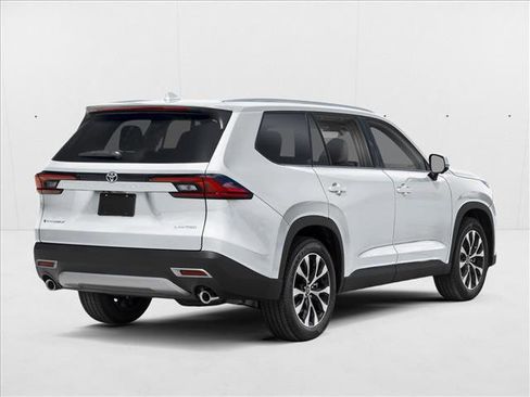 New 2026 Toyota Grand Highlander Hybrid MAX Limited image 2