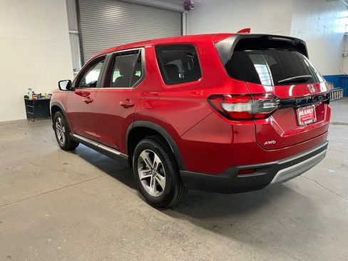 Used 2024 Honda Pilot EX-L image 5