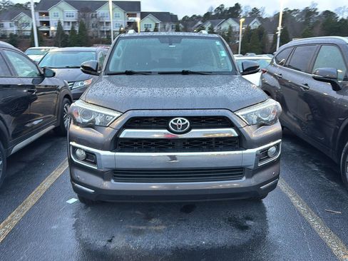 Used 2018 Toyota 4Runner Limited image 3