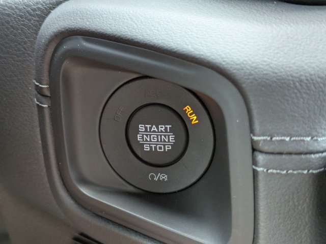 New 2026 Jeep Wrangler Unlimited Sahara AWD/4WD image 29