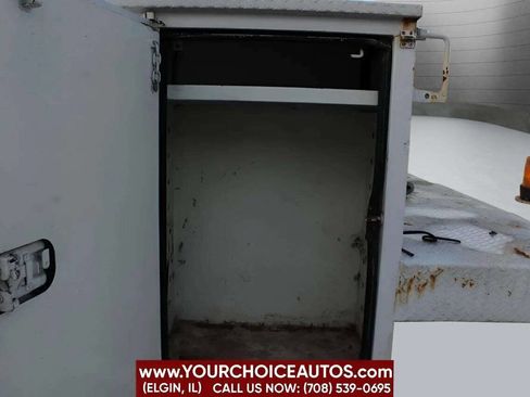 Used 2008 Ford F550 2WD Regular Cab Super Duty image 16