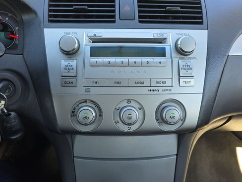 Used 2008 Toyota Solara SE FWD image 22