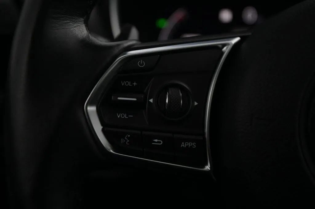 Used 2022 Acura MDX SH-AWD image 21