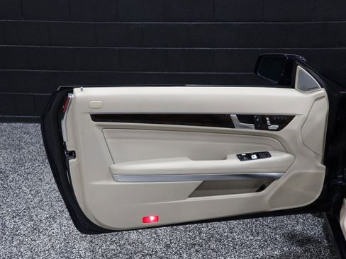 Used 2015 Mercedes-Benz E 400 Cabriolet w/ Premium 1 Package image 35