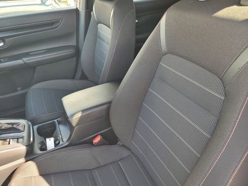 Used 2025 Honda CR-V Sport image 13