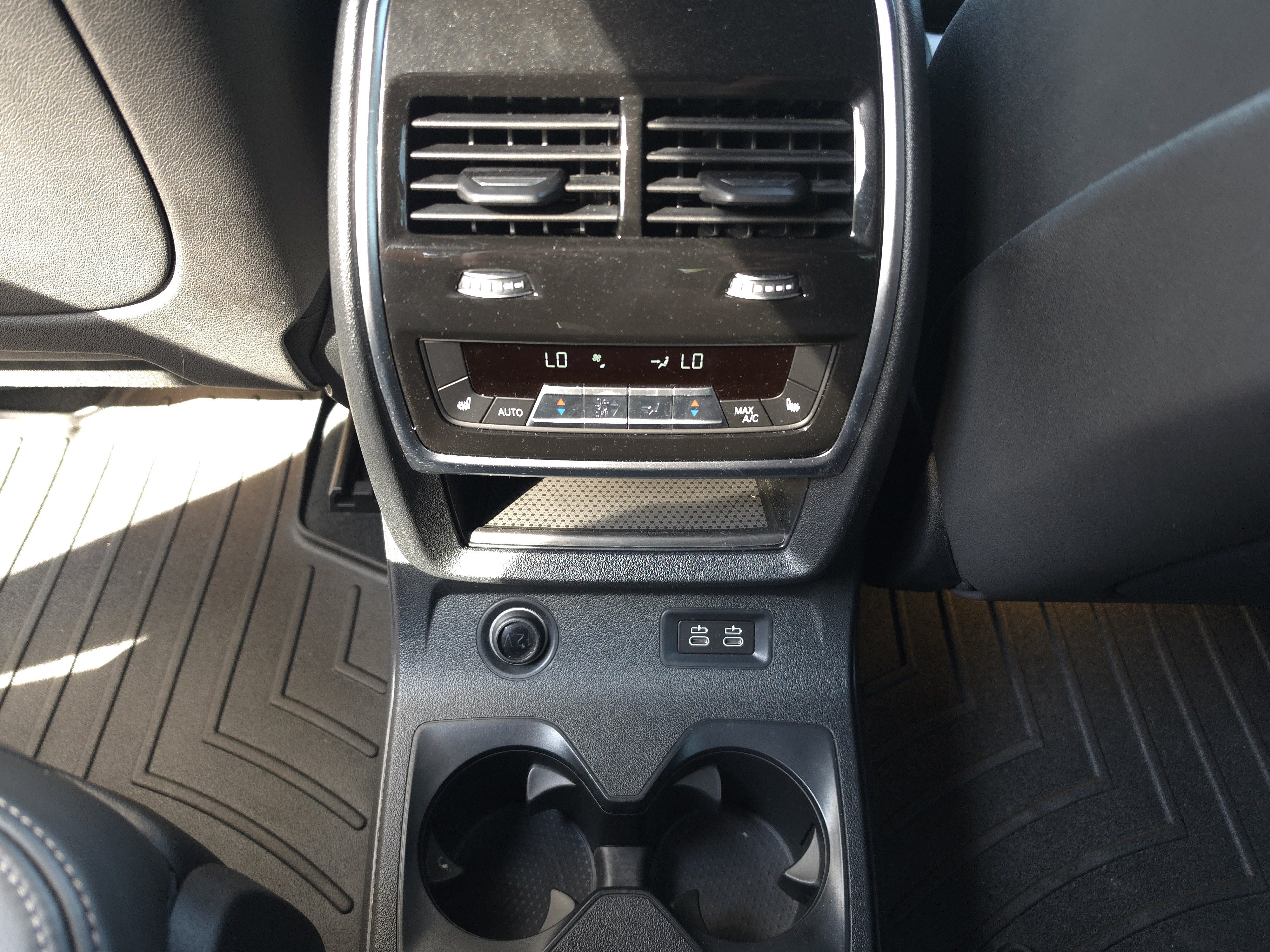 Used 2023 BMW X7 M60i w/ Executive Package AWD/4WD image 27