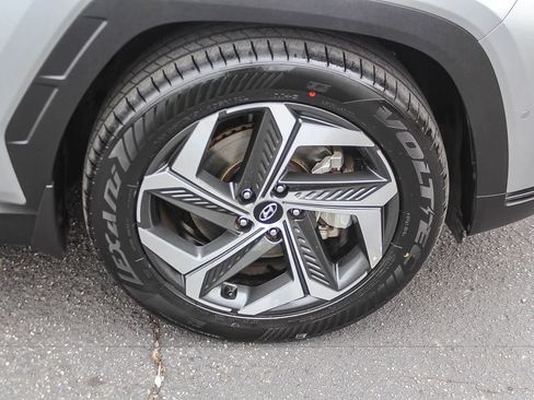 Certified 2023 Hyundai Tucson Limited FWD image 12