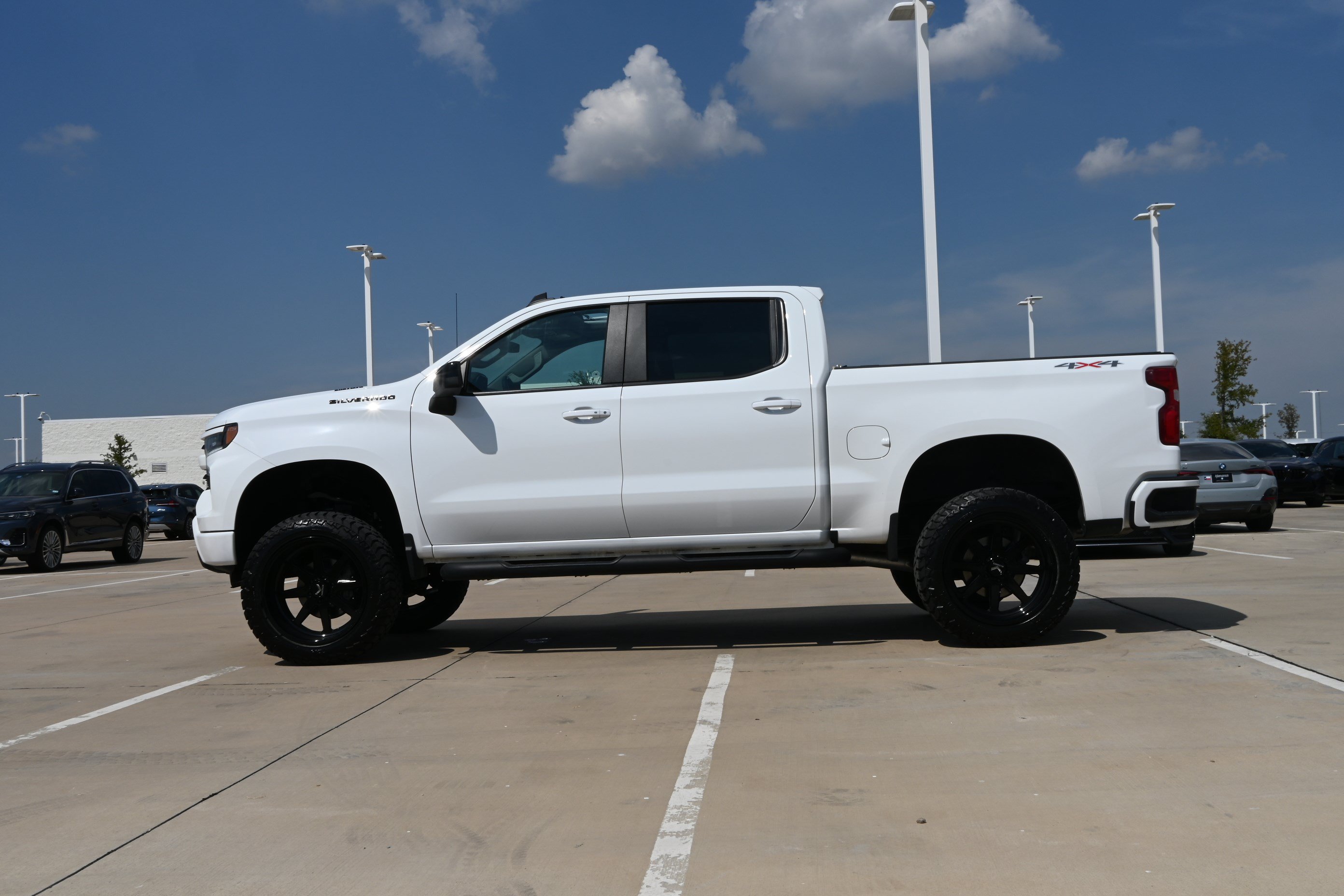 Used 2024 Chevrolet Silverado 1500 RST w/ Rally Edition AWD/4WD image 6