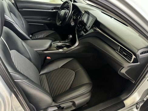 Used 2022 Toyota Camry SE image 22