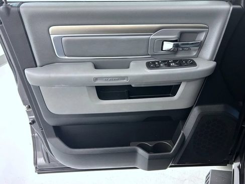 Used 2017 RAM 1500 Big Horn AWD/4WD image 9