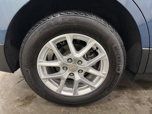 Used 2024 Chevrolet Equinox LT w/ LPO, Floor Liner Package image 32