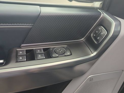 Used 2022 Ford F150 Limited AWD/4WD image 24