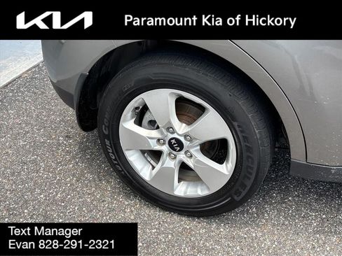 Used 2018 Kia Soul w/ Convenience Package FWD image 27