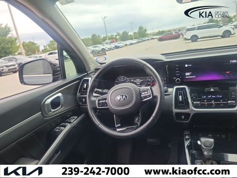 Certified 2021 Kia Sorento SX AWD/4WD image 20