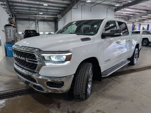 Used 2022 RAM 1500 Big Horn AWD/4WD image 6