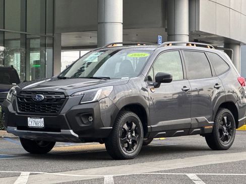 Used 2025 Subaru Forester Wilderness image 10
