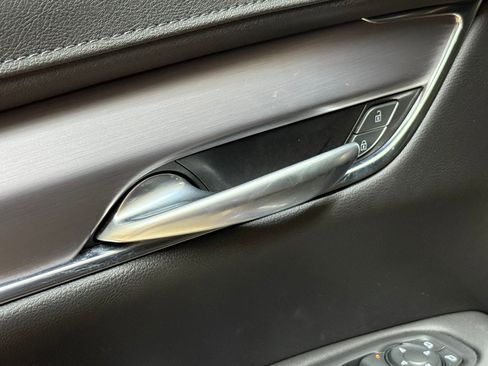 Certified 2023 Cadillac XT5 Luxury image 23