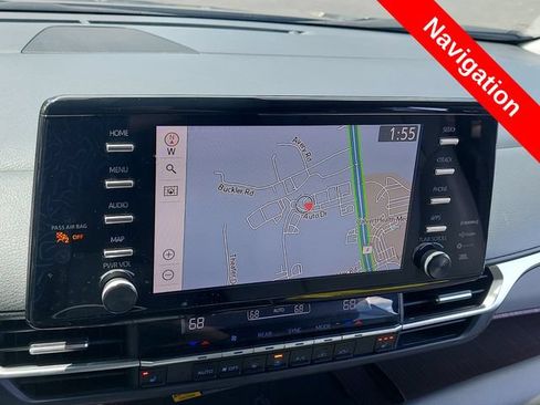Used 2021 Toyota Sienna XLE w/ XLE Plus Package AWD/4WD image 10