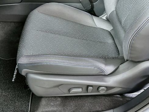 Used 2026 Subaru Forester Premium AWD/4WD image 9