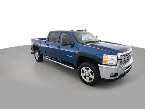 Used 2013 Chevrolet Silverado 2500 LT w/ Interior Plus Package image 3