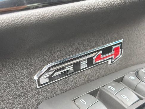 Used 2023 GMC Sierra 1500 AT4 w/ AT4 Premium Package AWD/4WD image 39