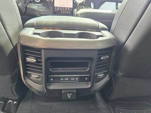 New 2026 RAM 3500 Limited AWD/4WD image 27