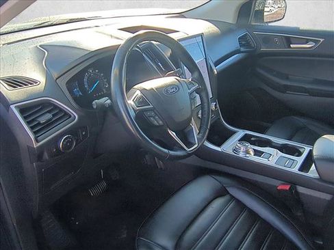 Used 2023 Ford Edge SEL image 10
