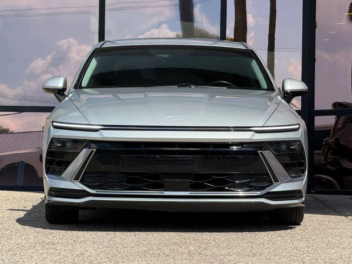 Used 2025 Hyundai Sonata SEL FWD image 20