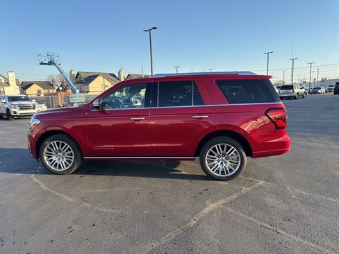 Used 2022 Ford Expedition Platinum image 7