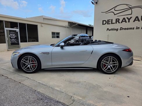 Used 2022 Mercedes-Benz SL 55 AMG 4MATIC image 8
