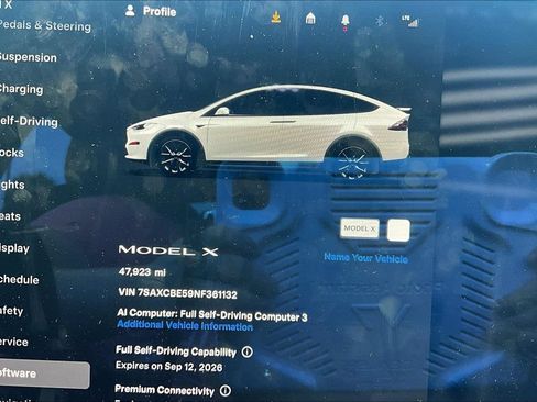 Used 2022 Tesla Model X AWD/4WD image 14