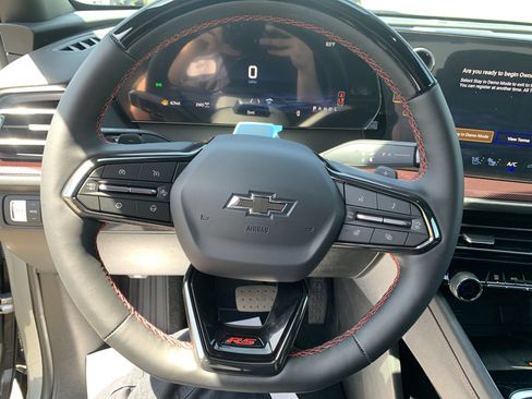New 2026 Chevrolet Traverse RS AWD/4WD image 15