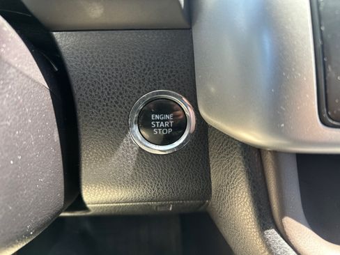 Used 2016 Toyota Highlander Limited AWD/4WD image 33