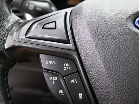 Certified 2022 Ford Edge Titanium w/ Equipment Group 301A image 17