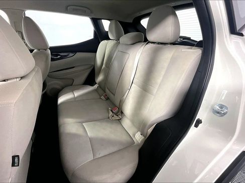 Used 2018 Nissan Rogue Sport SV w/ SV All-Weather Package AWD/4WD image 26
