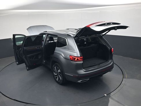 Used 2024 Volkswagen Atlas SEL AWD/4WD image 43