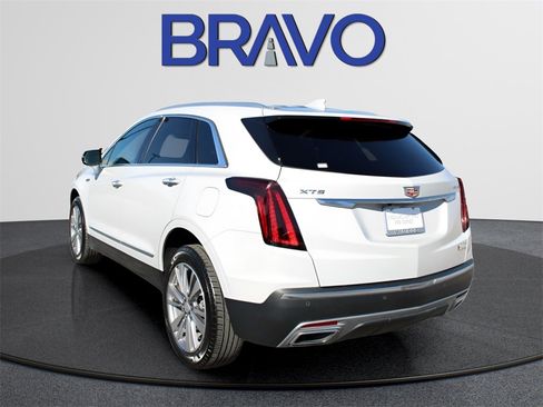 Used 2025 Cadillac XT5 Premium Luxury image 7