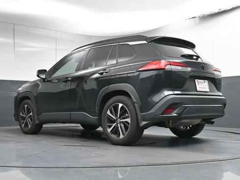 Used 2024 Toyota Corolla Cross XSE image 29