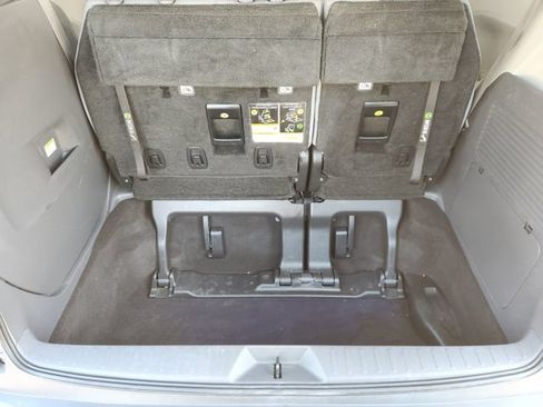 Used 2021 Toyota Sienna XLE FWD image 27