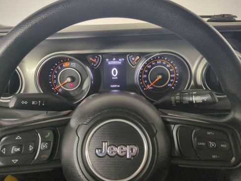Used 2021 Jeep Wrangler Unlimited Sport AWD/4WD image 31