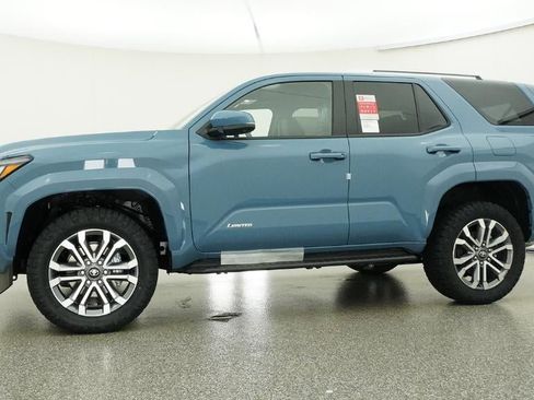 New 2026 Toyota 4Runner Limited AWD/4WD image 18